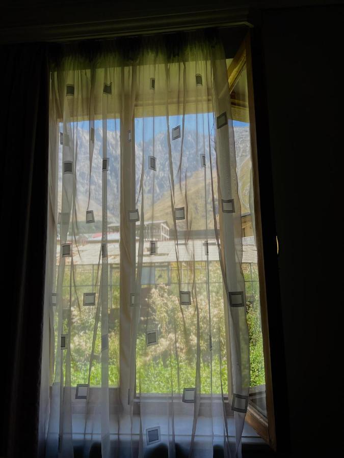 Guesthouse Kostava 72 คัซเบกี ภายนอก รูปภาพ