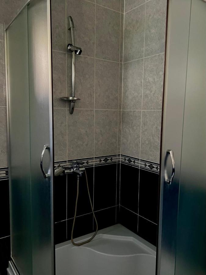 Guesthouse Kostava 72 คัซเบกี ภายนอก รูปภาพ